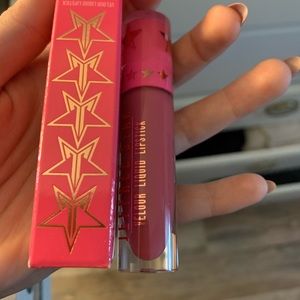Jeffree Star liquid lip in shade doll parts